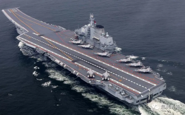 從艦橋看003航母的設計創意