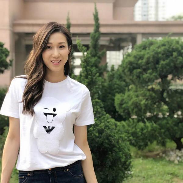 好彩妹鍾嘉欣：TVB霸屏女王，與林峰相戀無果，卻4天拿下富豪老公