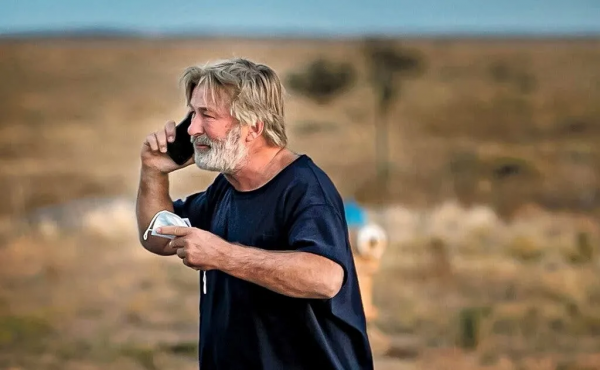 “假槍”打死真導演,一把響徹好萊塢的道具槍 “假槍”打死真導演,一把響徹好萊塢的道具槍