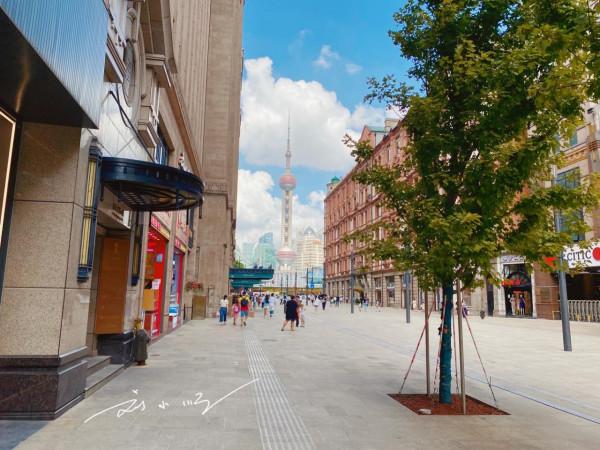 實拍上海和平飯店“下午茶”,邊喝茶邊看外灘,兩人要花一千多塊 實拍上海和平飯店“下午茶”,邊喝茶邊看外灘,兩人要花一千多塊