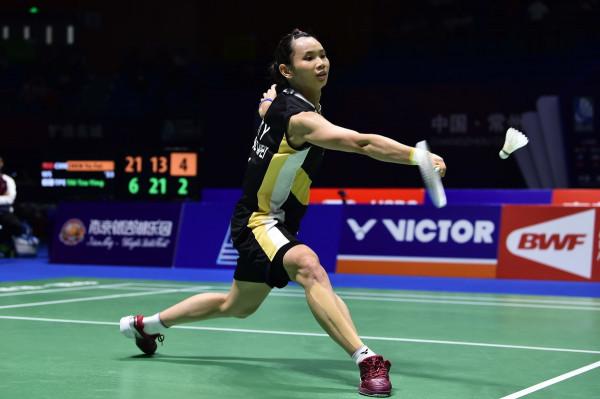 羽毛球四種進攻戰術:平高球組織、吊劈組織、殺劈組織、控網組織 羽毛球四種進攻戰術:平高球組織、吊劈組織、殺劈組織、控網組織