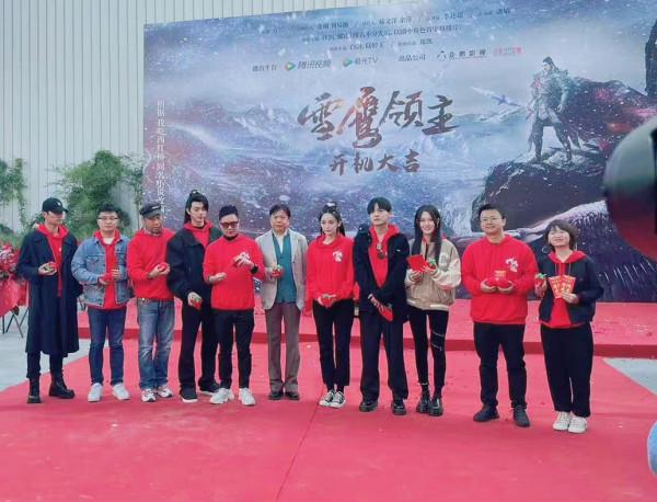 古力娜扎、許凱領銜《雪鷹領主》開機,這顏值,真好嗑,值得期待 古力娜扎、許凱領銜《雪鷹領主》開機,這顏值,真好嗑,值得期待