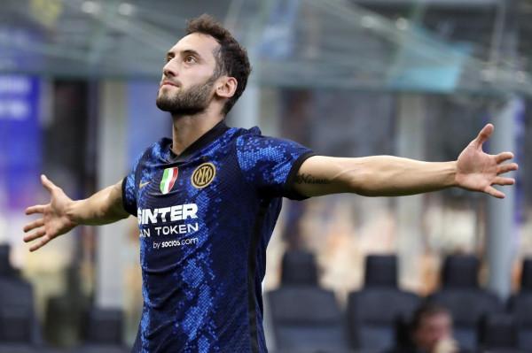 薅到底!國米有望免籤AC米蘭主力,米蘭或籤3500萬歐中衛 薅到底!國米有望免籤AC米蘭主力,米蘭或籤3500萬歐中衛