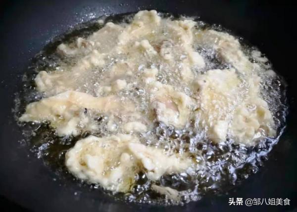 炸蘑菇，做好“4個步驟”，出鍋後酥脆不回軟，比吃肉都香