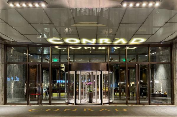 居停順遂，惺惺相“希”——記我與Hilton二〇二一