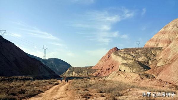 冬日暖陽皋蘭九合村健步走進永登周家莊