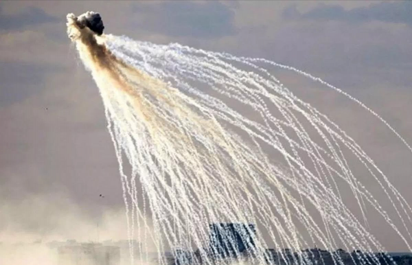 比白磷彈恐怖千倍的炸彈,一旦沾上死是最大的解脫,到底有多恐怖 比白磷彈恐怖千倍的炸彈,一旦沾上死是最大的解脫,到底有多恐怖