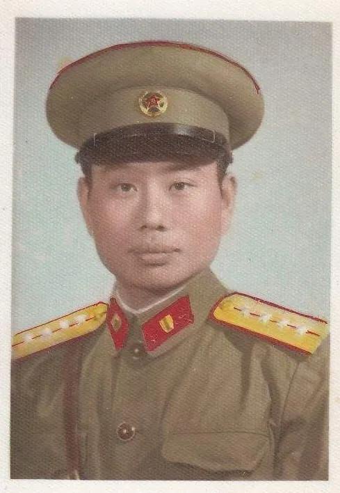 建國初期的共和國軍人：一組上色老照片，重溫那段激情燃燒的歲月