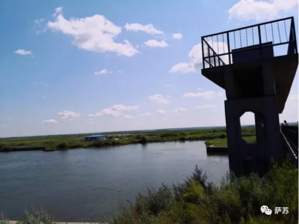 抗戰結束後“中央鬍子”綁了我軍司令員，匪首卻連聲大叫：壞了