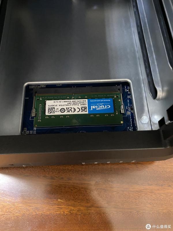 奈何軟路由不夠用！多年黑暉終轉白，入手群暉DS920+感受分享