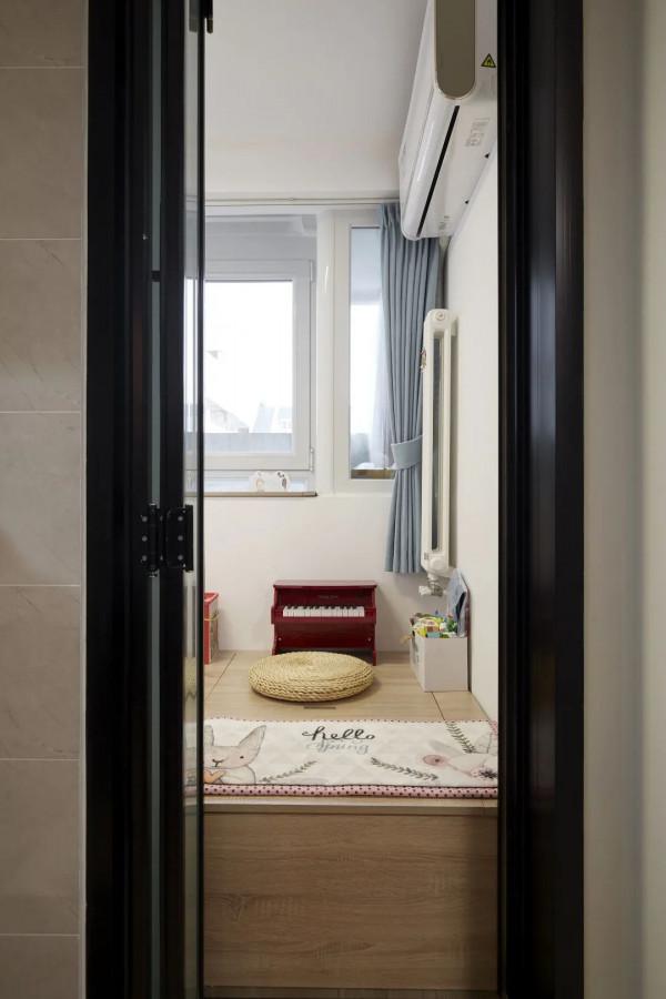 改小臥室做衣帽間和淋浴房？這個68㎡老房子咋想的