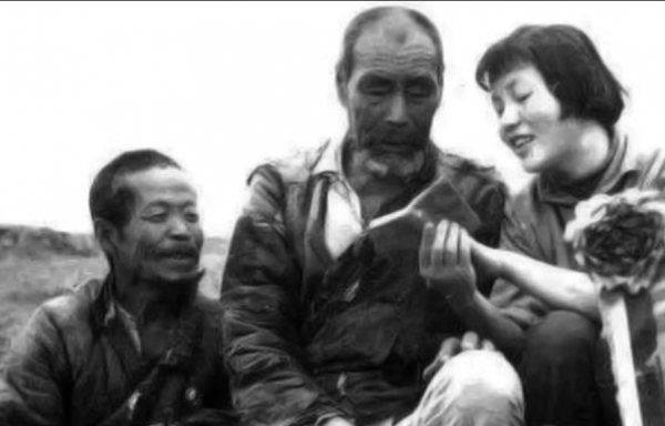 高幹女兒,不聽母親勸告,執意嫁農村大廚,貧苦30年靠餛飩翻身 高幹女兒,不聽母親勸告,執意嫁農村大廚,貧苦30年靠餛飩翻身