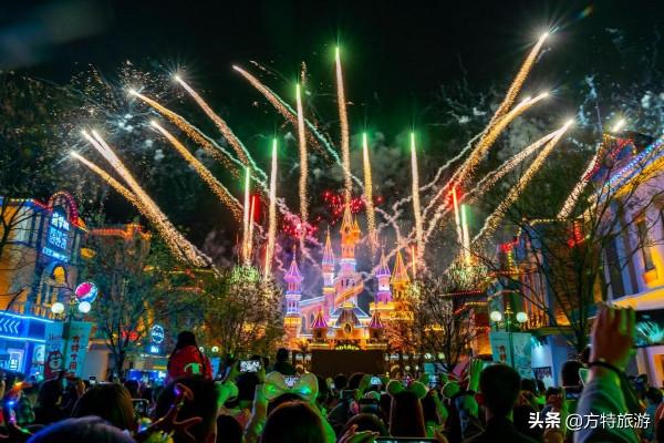 方特“文化+科技”打造詩畫中秋夜