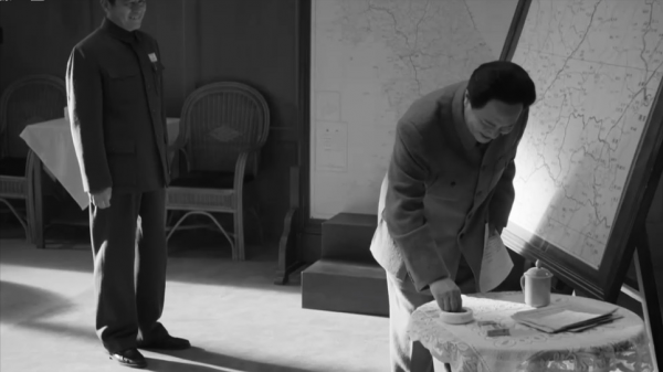 為什麼朝鮮戰場正需兵力，毛主席卻把重兵調向兩廣地區？