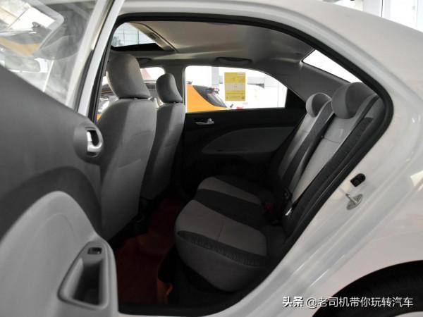 保養加油都不貴,好停車還便宜的合資自動擋三廂車,實拍起亞煥馳 保養加油都不貴,好停車還便宜的合資自動擋三廂車,實拍起亞煥馳