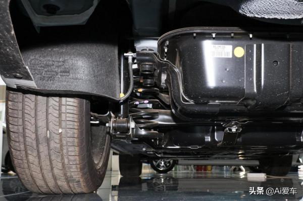 滿電520公里續航，低價高配三廂家轎，合資品質，實拍名圖新能源