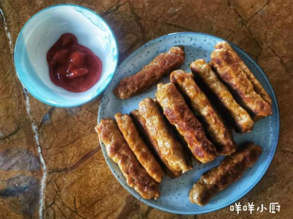 不要腸衣,不要模具也能做的小肉腸,方法簡單,而且零新增更健康 不要腸衣,不要模具也能做的小肉腸,方法簡單,而且零新增更健康