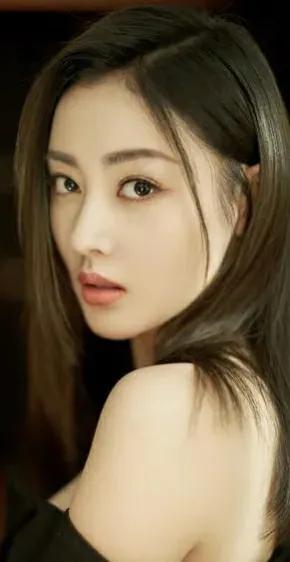 張天愛 五官太精緻 太完美了