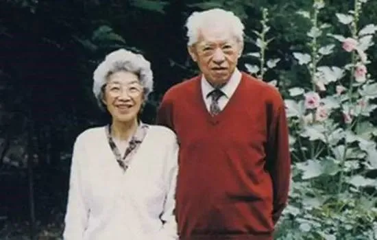 院士伉儷告訴你，科學家的愛情有多燃