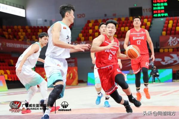 NBL第18輪:7人上雙劉羽楠砍兩雙,廣西威壯132:100大勝北京雄鹿 NBL第18輪:7人上雙劉羽楠砍兩雙,廣西威壯132:100大勝北京雄鹿