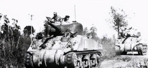 江蘇94歲老兵隱居71年，因日軍大印暴露身份，部隊開6輛坦克迎接