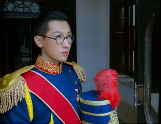 他是偽滿總理的兒子,也是紅色特工,為救國忍痛送漢奸父親入獄 他是偽滿總理的兒子,也是紅色特工,為救國忍痛送漢奸父親入獄