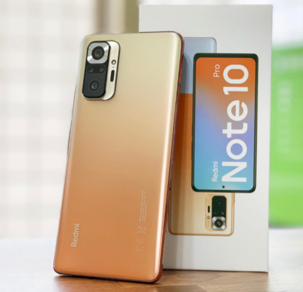 風水輪流轉!曾經去香港買水貨蘋果,如今香港人來深圳買小米 風水輪流轉!曾經去香港買水貨蘋果,如今香港人來深圳買小米