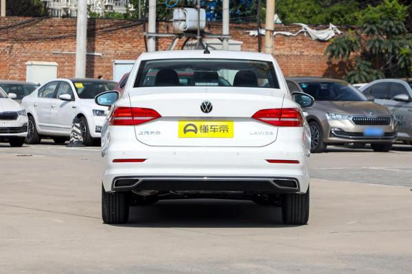 追逐個性還是尋求穩重？第七代伊蘭特對比大眾朗逸，應該怎麼選？