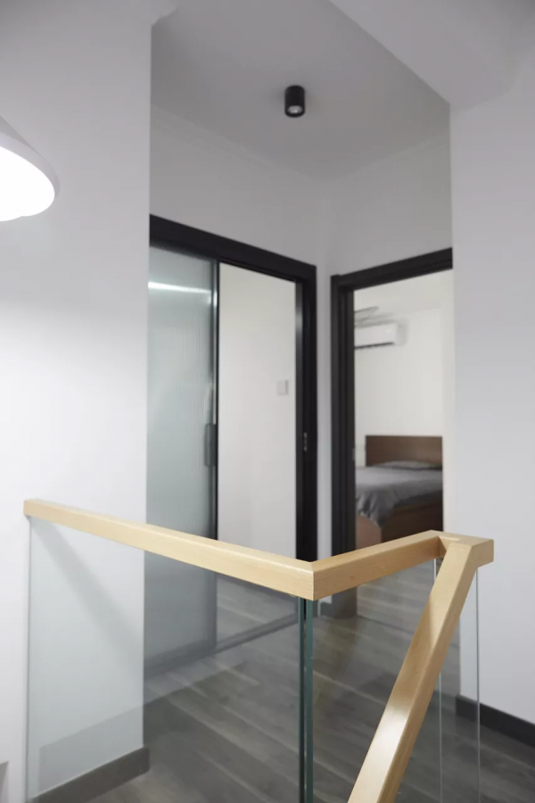 骨灰級斷舍離:入住3個月,全屋“0收納” 骨灰級斷舍離:入住3個月,全屋“0收納”