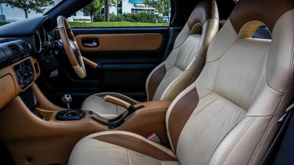 豐田MR2限量版再被出售！外觀酷似縫合怪，要價更是不菲