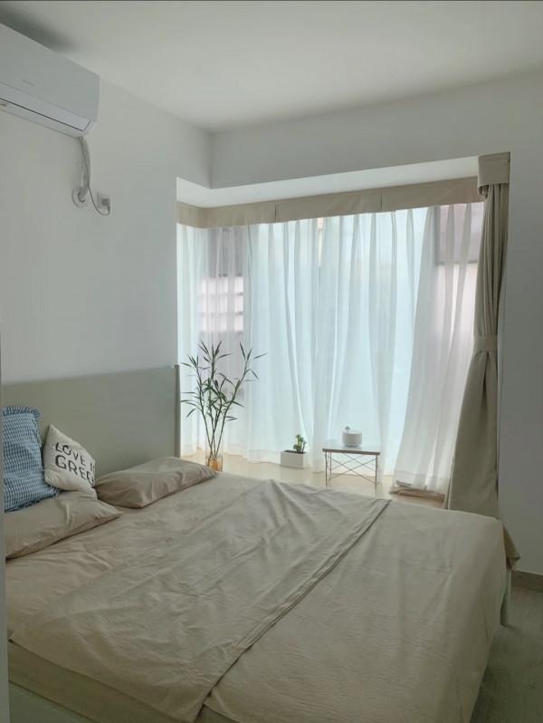 她家全屋大白牆,不弔頂,不做石膏線,太乾淨舒適了,看著真舒服 她家全屋大白牆,不弔頂,不做石膏線,太乾淨舒適了,看著真舒服