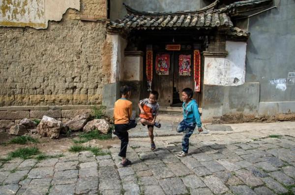 上帝愛雲南，我愛在雲南石屏，吃豆腐