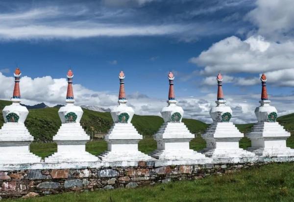 西藏高原的風光,是一種能夠淨化心靈的美 西藏高原的風光,是一種能夠淨化心靈的美