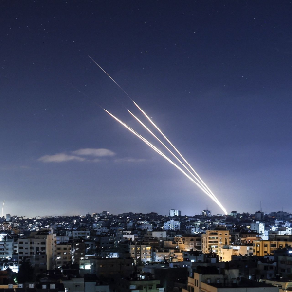 美國要驕傲了？中東亂局下，薩德反導系統首次攔截彈道導彈成功