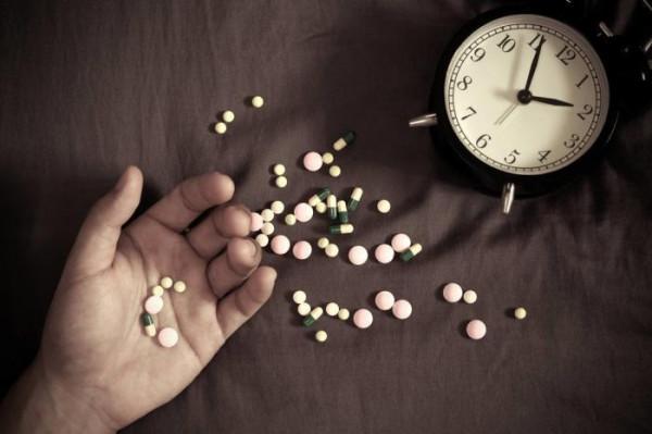 為什麼醫院的安眠藥那麼難開?自己按需服用安眠藥不會成癮? 為什麼醫院的安眠藥那麼難開?自己按需服用安眠藥不會成癮?