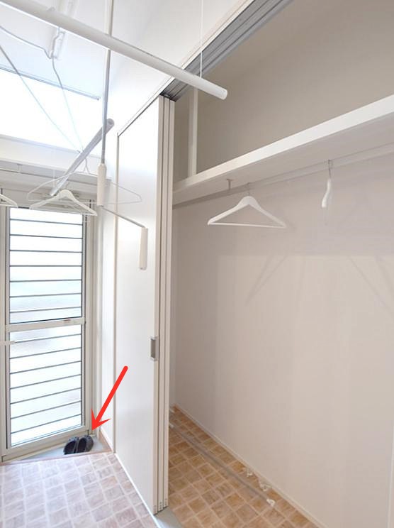 日本裝修這太講究了,洗衣房門口也做迷你下沉區,好處多多 日本裝修這太講究了,洗衣房門口也做迷你下沉區,好處多多