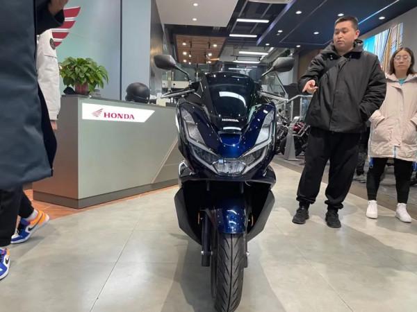 傳奇的背後：行銷全球的都市經典車型Honda PCX