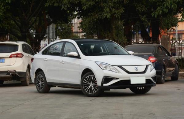 必須跟上節奏,東風推出風行S50EV,13.99萬起對抗吉利傳祺 必須跟上節奏,東風推出風行S50EV,13.99萬起對抗吉利傳祺