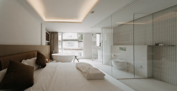 杭州民宿圈又一新作!270°落地玻璃躺看茶園,私享西湖邊避世秘境 杭州民宿圈又一新作!270°落地玻璃躺看茶園,私享西湖邊避世秘境