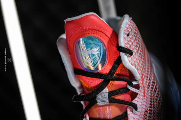 重鑄Hyperdunk榮光？多款配色曝光，耐克的誠意之作，吊打國產？