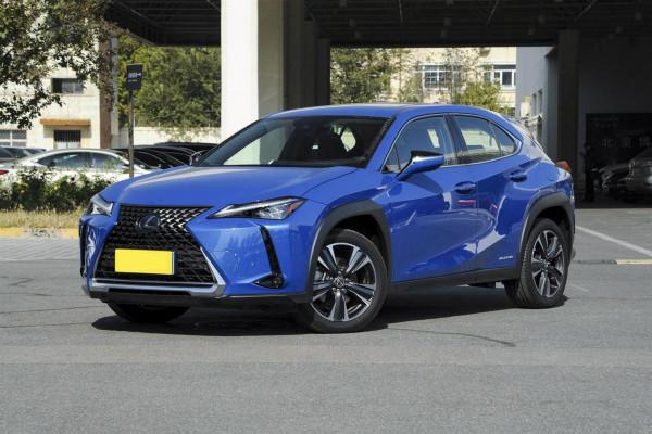 全車純進口，百公里油耗4&period;6升，頂配售價38&period;7萬，解析雷克薩斯UX