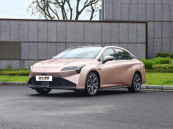 15萬拿下 國產超科幻未來風的新車 你Pick哪款？