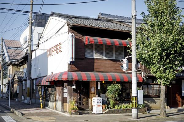 京都悠閒假日散步|讀著讀著就能享受春天的賞花漫步,二條城周邊 京都悠閒假日散步|讀著讀著就能享受春天的賞花漫步,二條城周邊