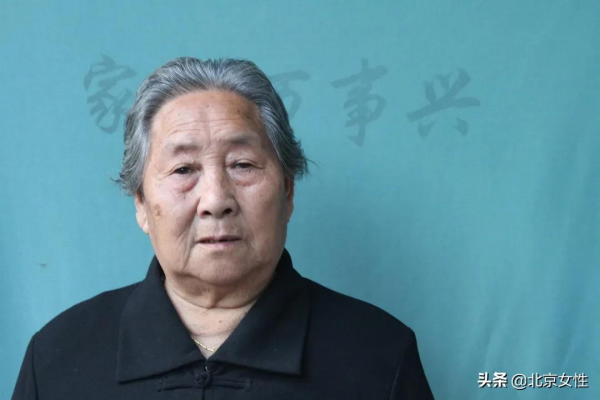 百人百集微黨課（65）｜梁萬芝：工作雖然危險，但跟黨走的信念永不會變