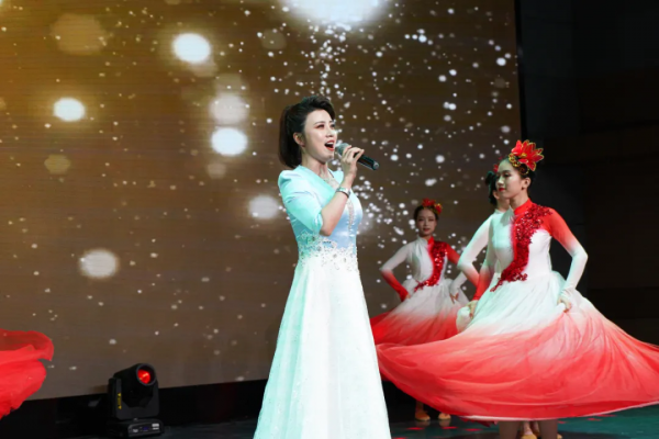 暖心!西譯中秋晚會高畫質大圖回顧 暖心!西譯中秋晚會高畫質大圖回顧