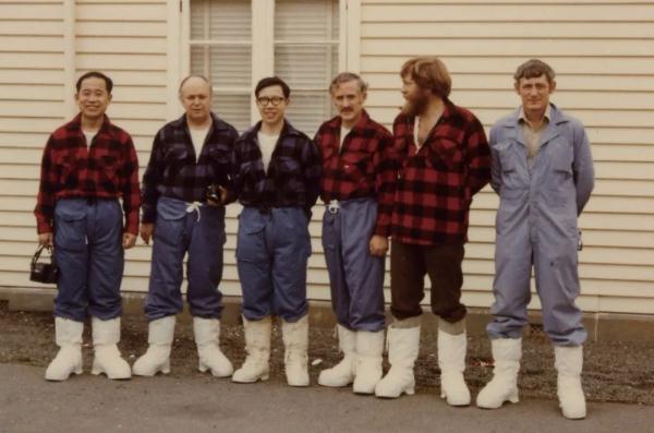 這塊石頭,承載了中國首次南極科考的記憶 這塊石頭,承載了中國首次南極科考的記憶