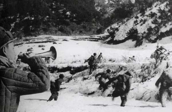 抗美援朝中，中國有27個軍隊入朝作戰，一個軍有多少人？