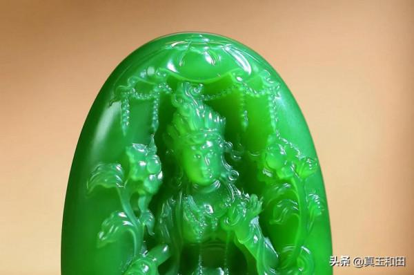 十幾個萬的和田玉俄羅斯碧玉值不值? 十幾個萬的和田玉俄羅斯碧玉值不值?