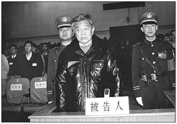 他被判無期，卻促成國企改革，古稀之年用“果王”再次證明自己 一