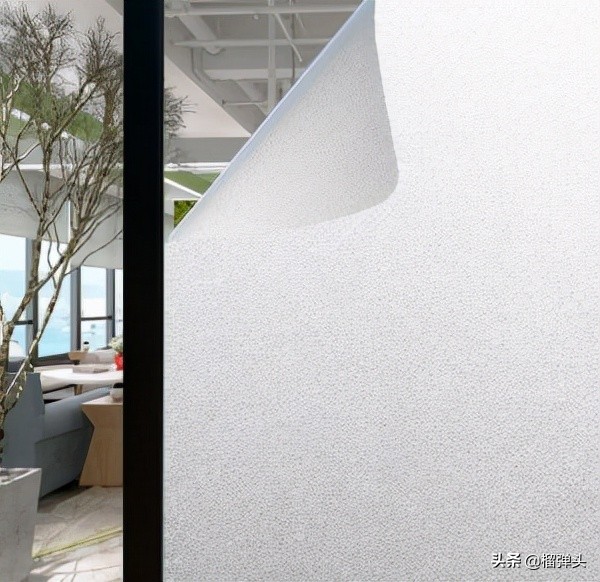 門檻在前,追兵在後,年輕藝人如何突圍? 門檻在前,追兵在後,年輕藝人如何突圍?